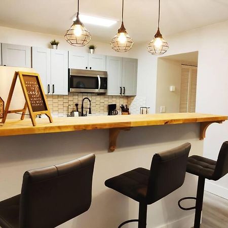 Venice Beach Within 5 Min Drive, Near The Tennis Courts And Park, Sleeps 5 Nokomis Eksteriør bilde