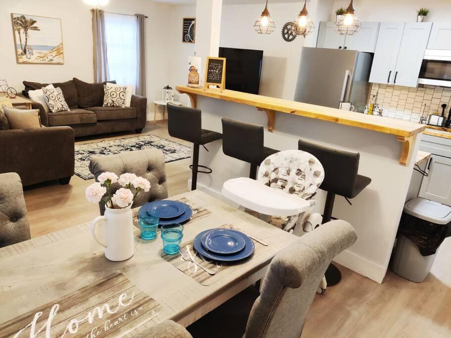 Venice Beach Within 5 Min Drive, Near The Tennis Courts And Park, Sleeps 5 Nokomis Eksteriør bilde