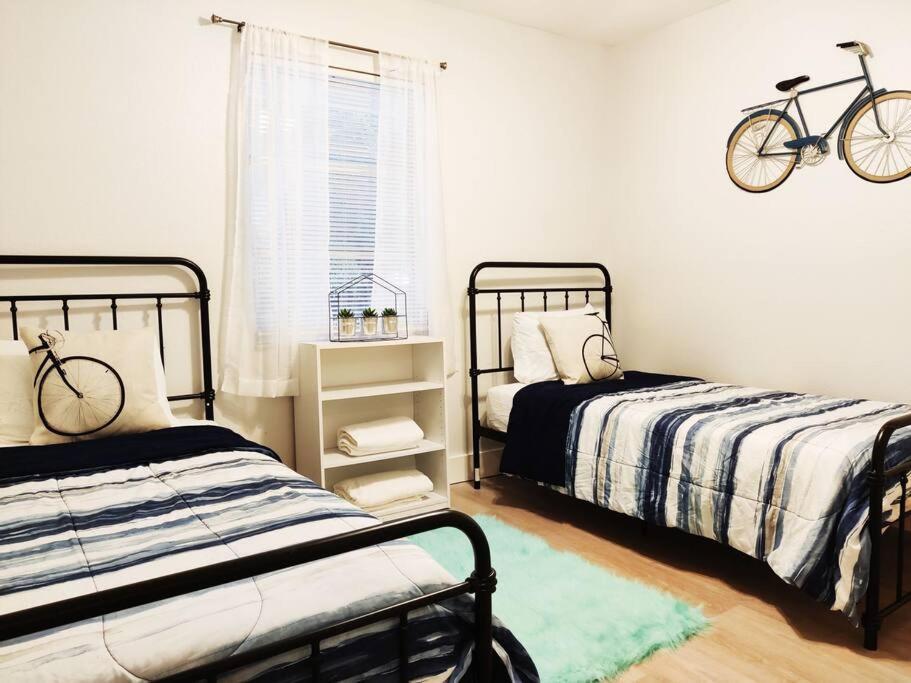 Venice Beach Within 5 Min Drive, Near The Tennis Courts And Park, Sleeps 5 Nokomis Eksteriør bilde